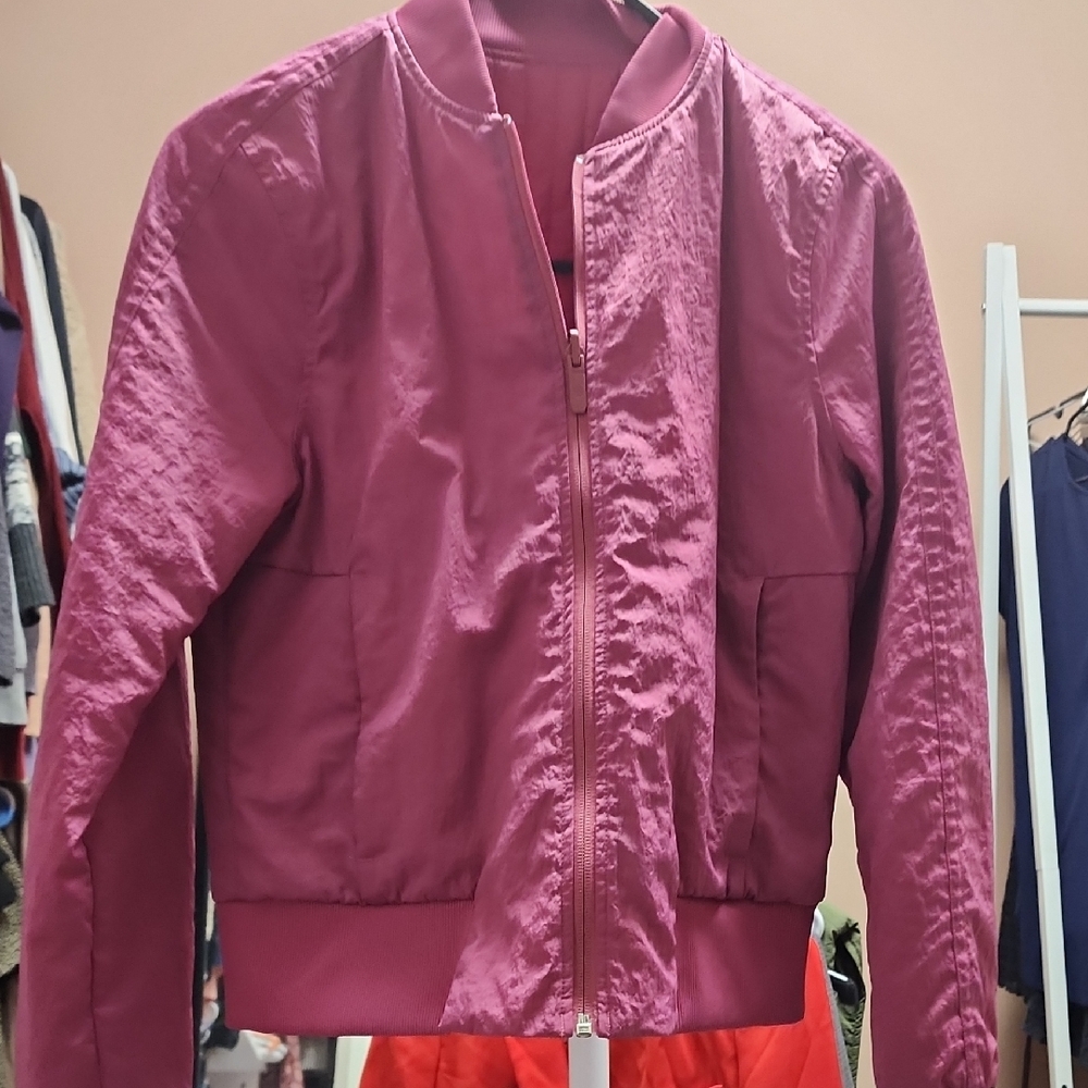 Lululemon Non Stop Bombe Pink Jacket Size 6